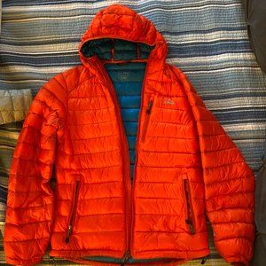 LL Bean Ultralight Down Hooded Jacket